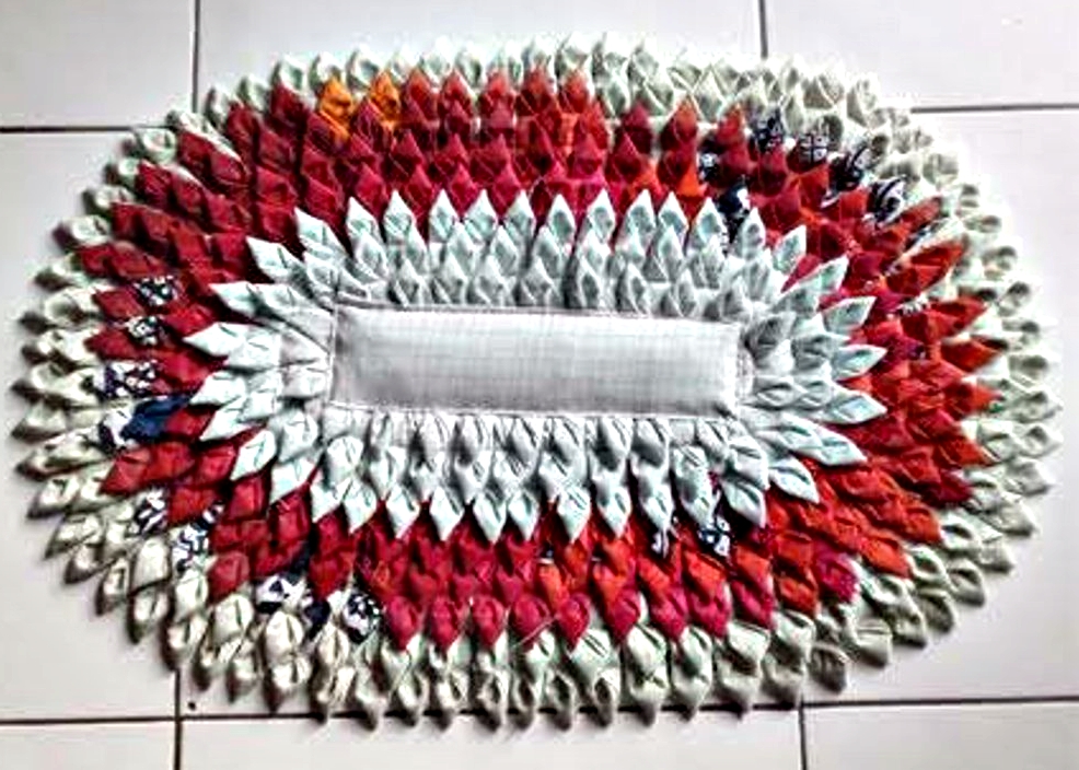 Cara membuat karpet dari kain perca