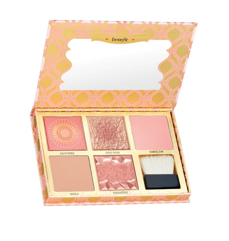 Blush Bar de Benefit Dos mujeres y un vestido