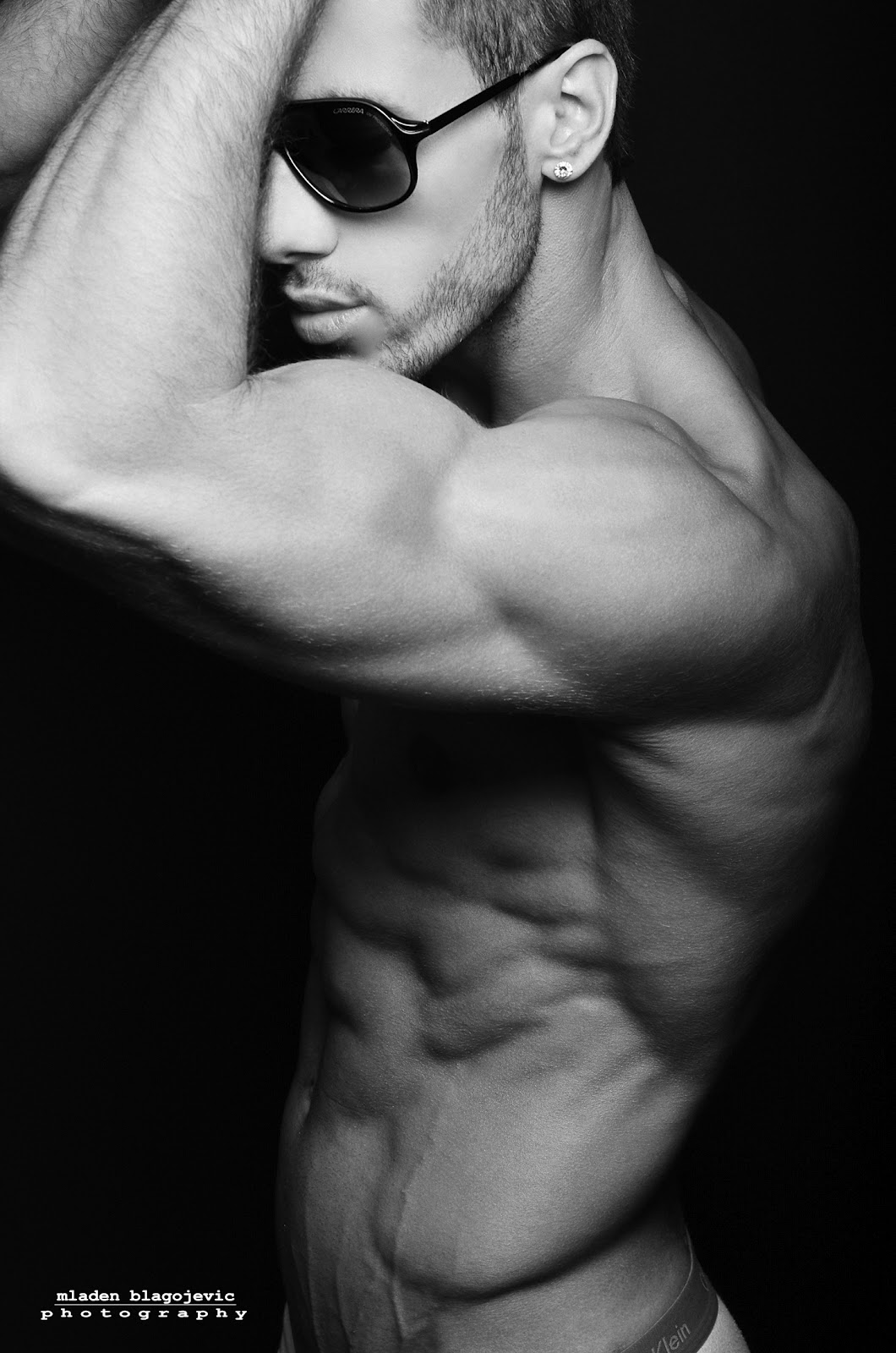 Topdrawers Apparel, image size:1060x1600