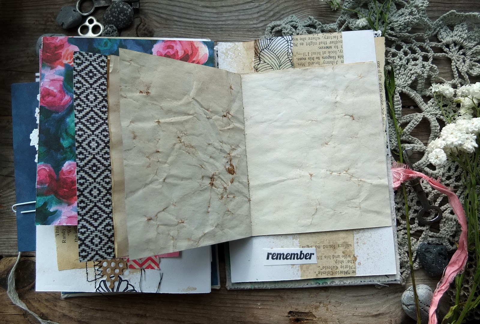 Мини-альбом-блокнот HAPPY