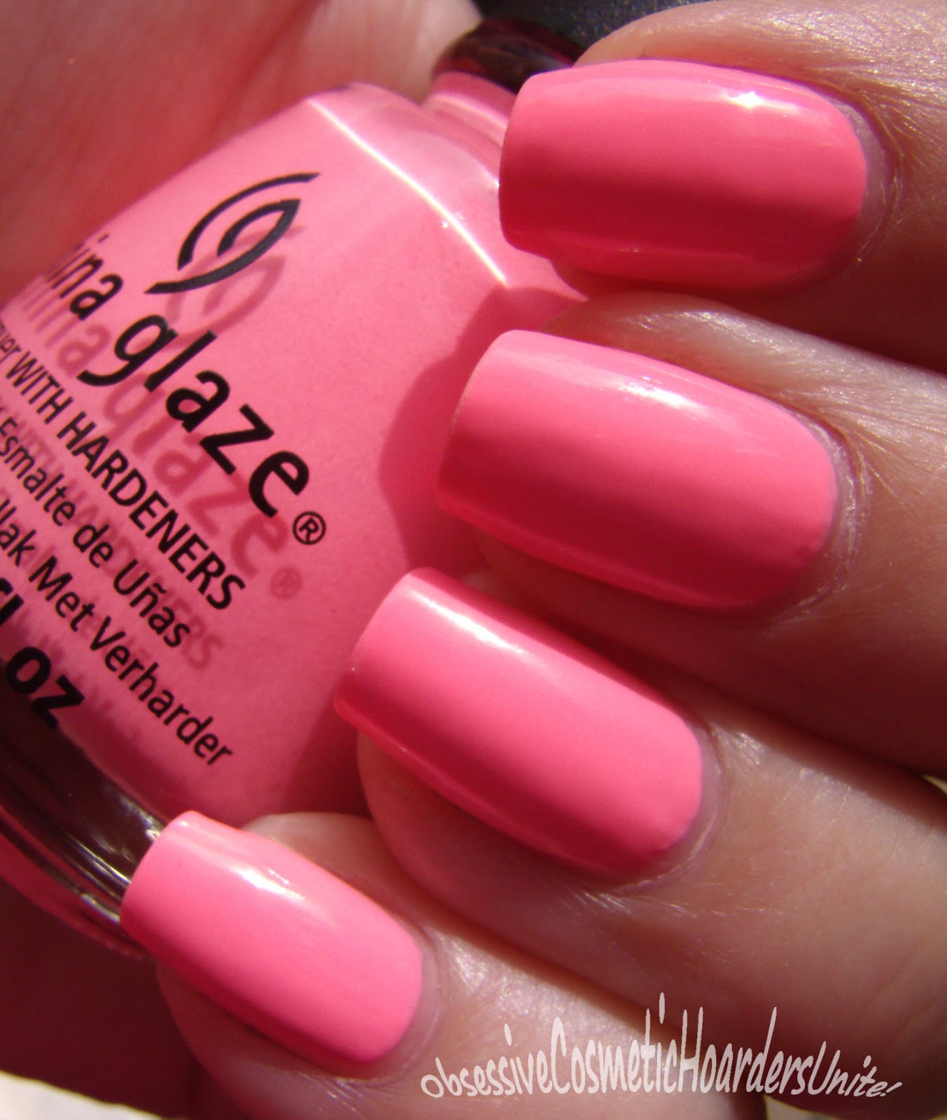 Obsessive Cosmetic Hoarders Unite!: China Glaze Neon & On and Highlight