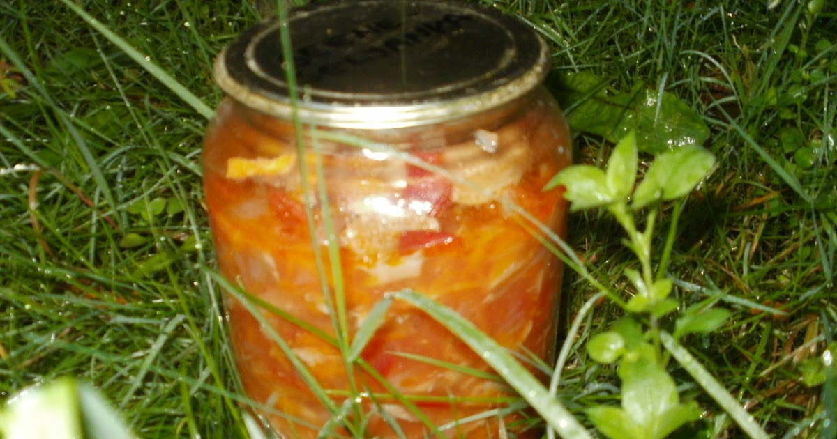 Terve suvi läbi on Rõõsa küla naised hoolega mitmesuguseid hoidiseid valmistanud ja purki kaanetanud. Keldrites ja sahvrites on oma koha leidnud salatid, moosid