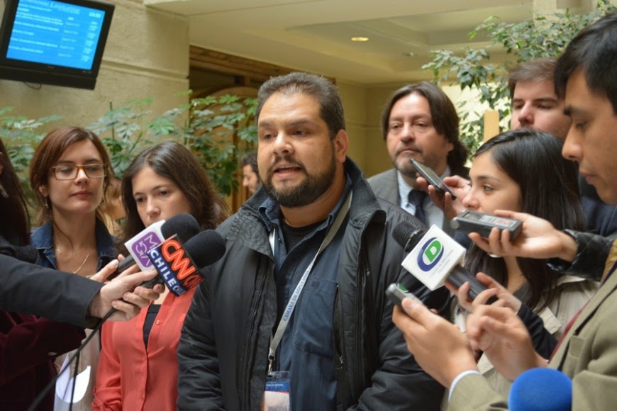 Colegio de Periodistas destaca reincorporación de dirigente Juan Guerra a Radio ADN