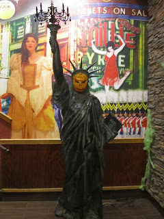 DECIMOTERCER DÍA-31 Octubre: UN HALLOWEEN INESPERADO - Desayuno en Nueva York y un Paseo por Washington (5)