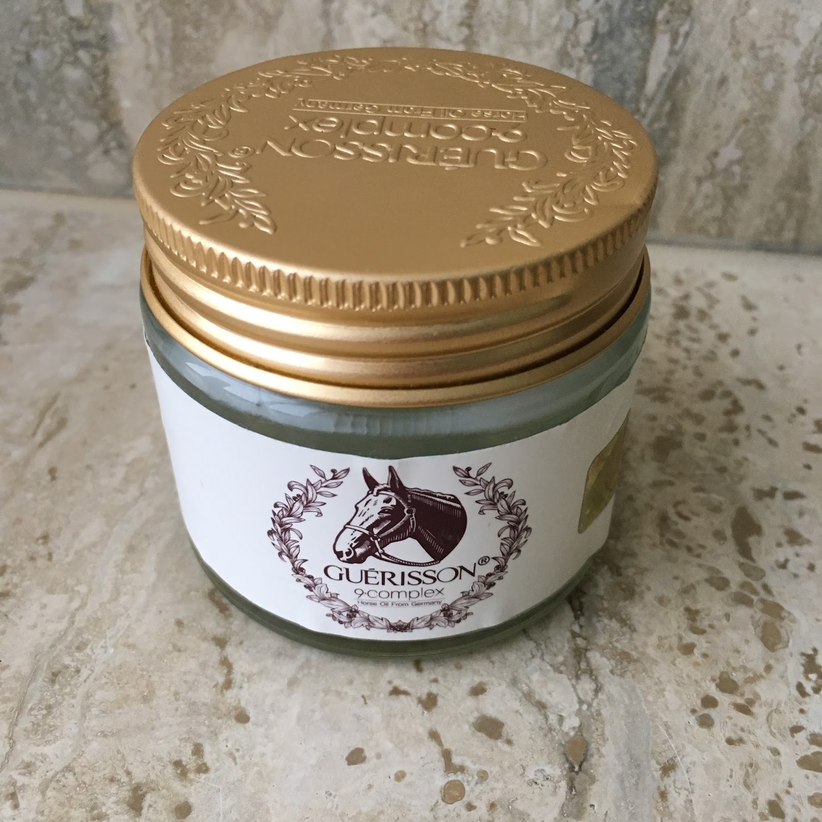 Sisters Who Love Beauty...: REVIEW: Guerisson 9 Complex Cream