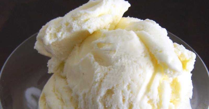 MENU HARI INI : Es Puter Rasa Sirsat. | Lucky Ice Madiun