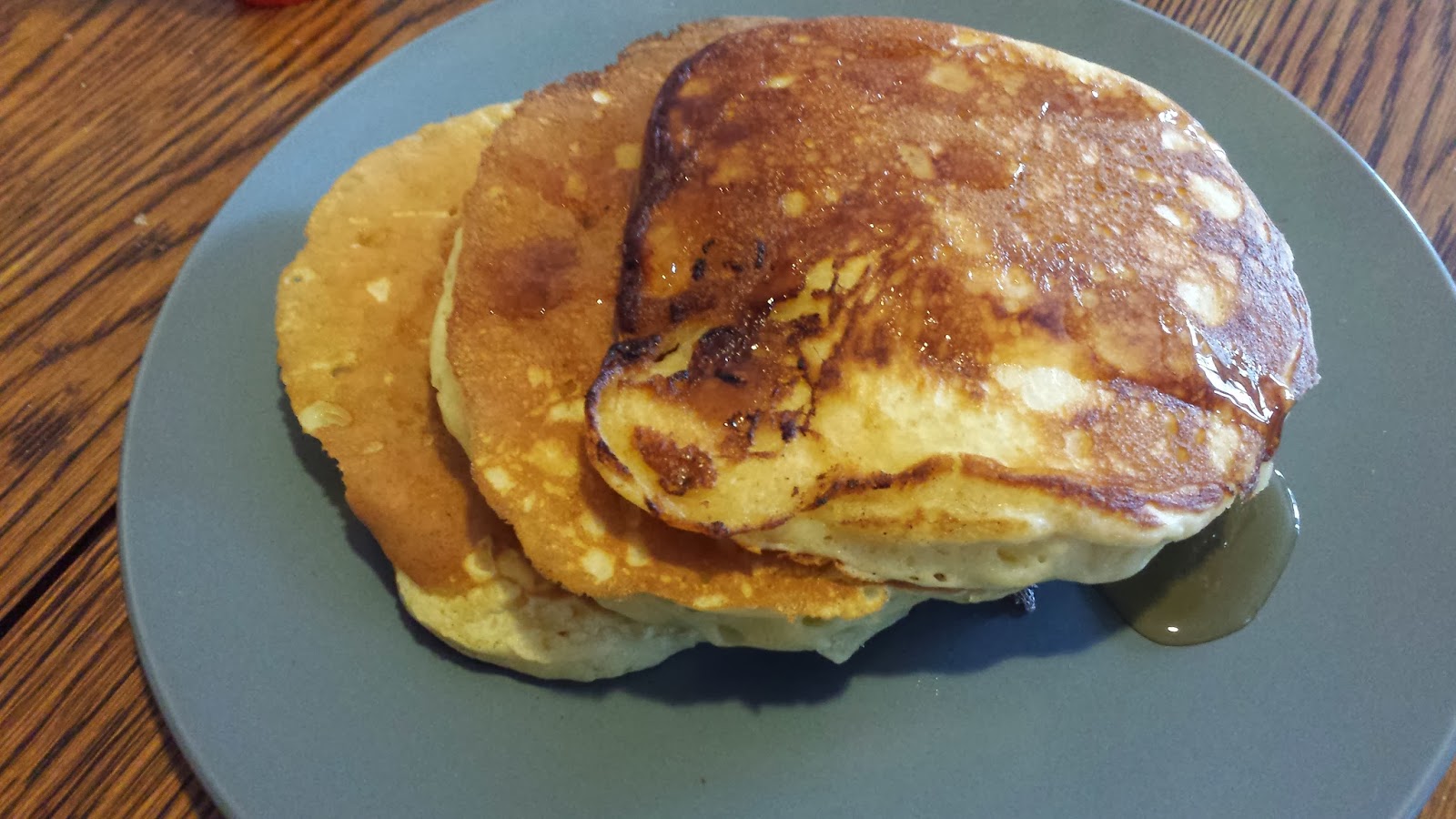 Another Alleged Food Blog: Beautiful Buttermilk Pancakes