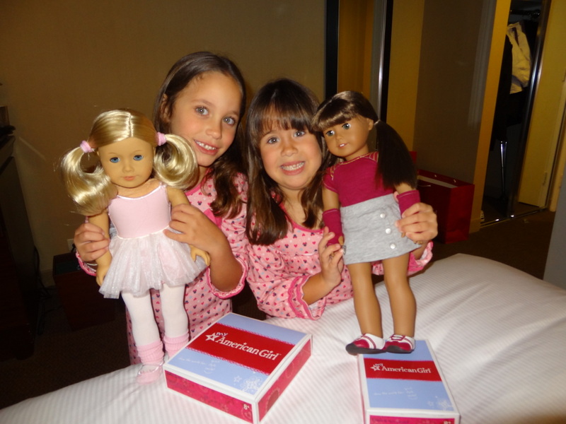 American Girls Store Monte uma boneca igual à você! Fernanda Rabaglio