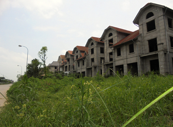 đánh thuế tài sản có hơn 2 căn nhà