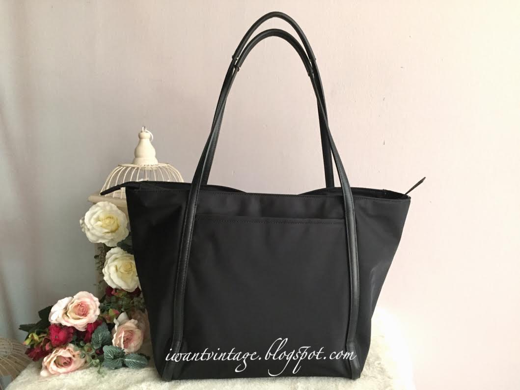 I Want Vintage Vintage Designer Handbags Tumi Voyageur Small QTote