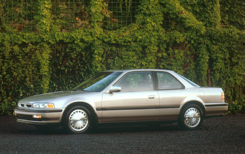 Top Automotive Collection: The 4th Generation Honda Accord