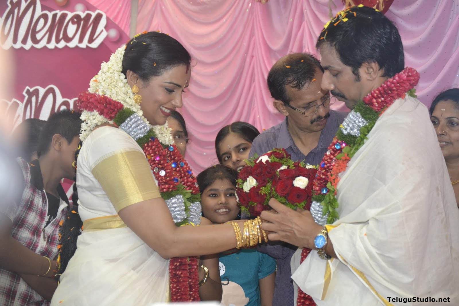 UrsTeluguStudio (Malayalam) Wedding ceremony of Swetha Menon