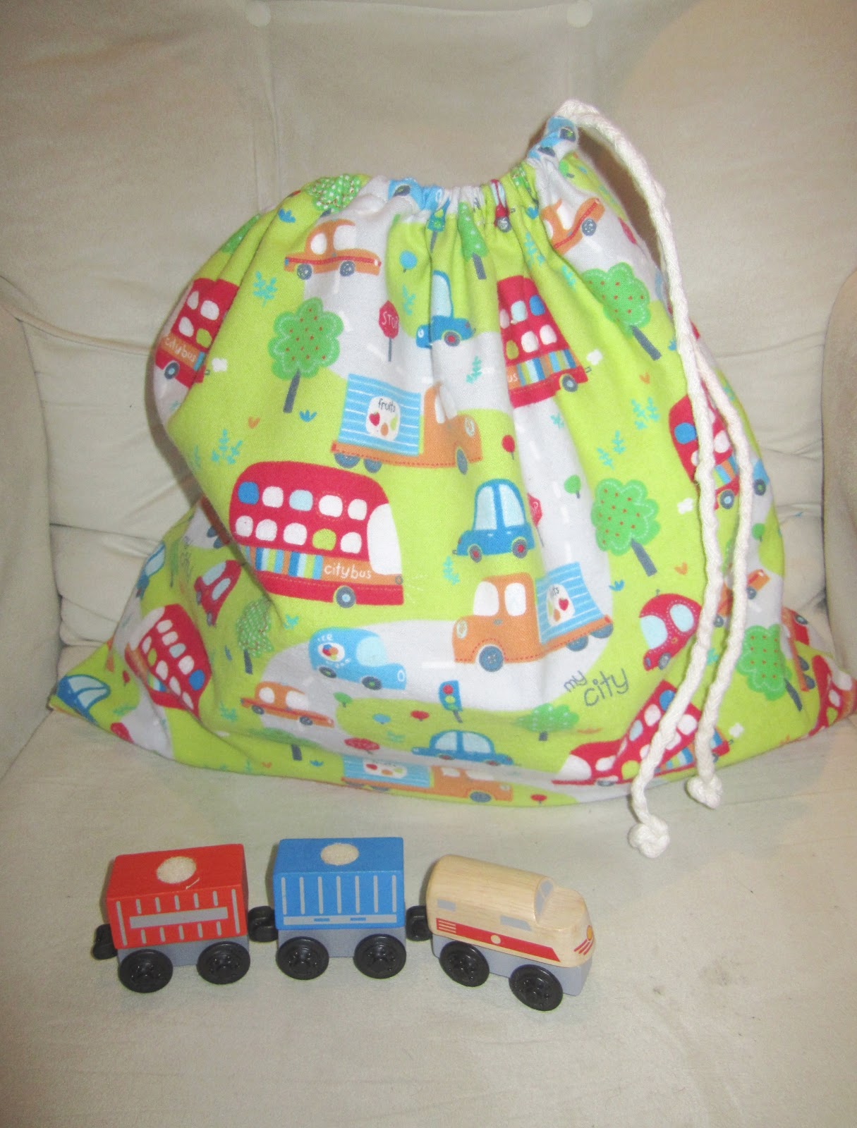Making Fun Quick Drawstring Toy Bag