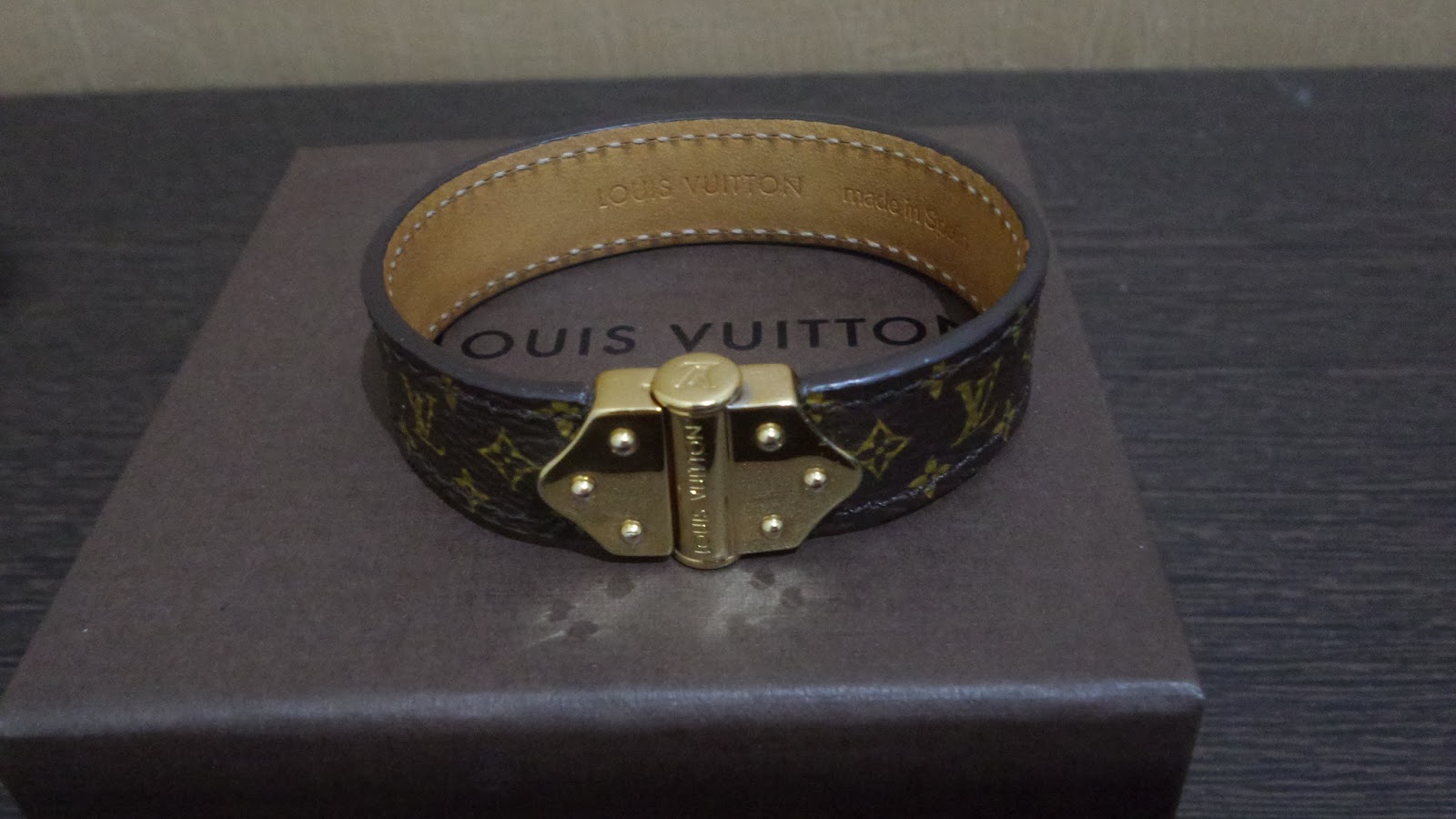 Louis Vuitton Empreinte 18k Rose Gold Adjustable Lace Bracelet Louis Vuitton