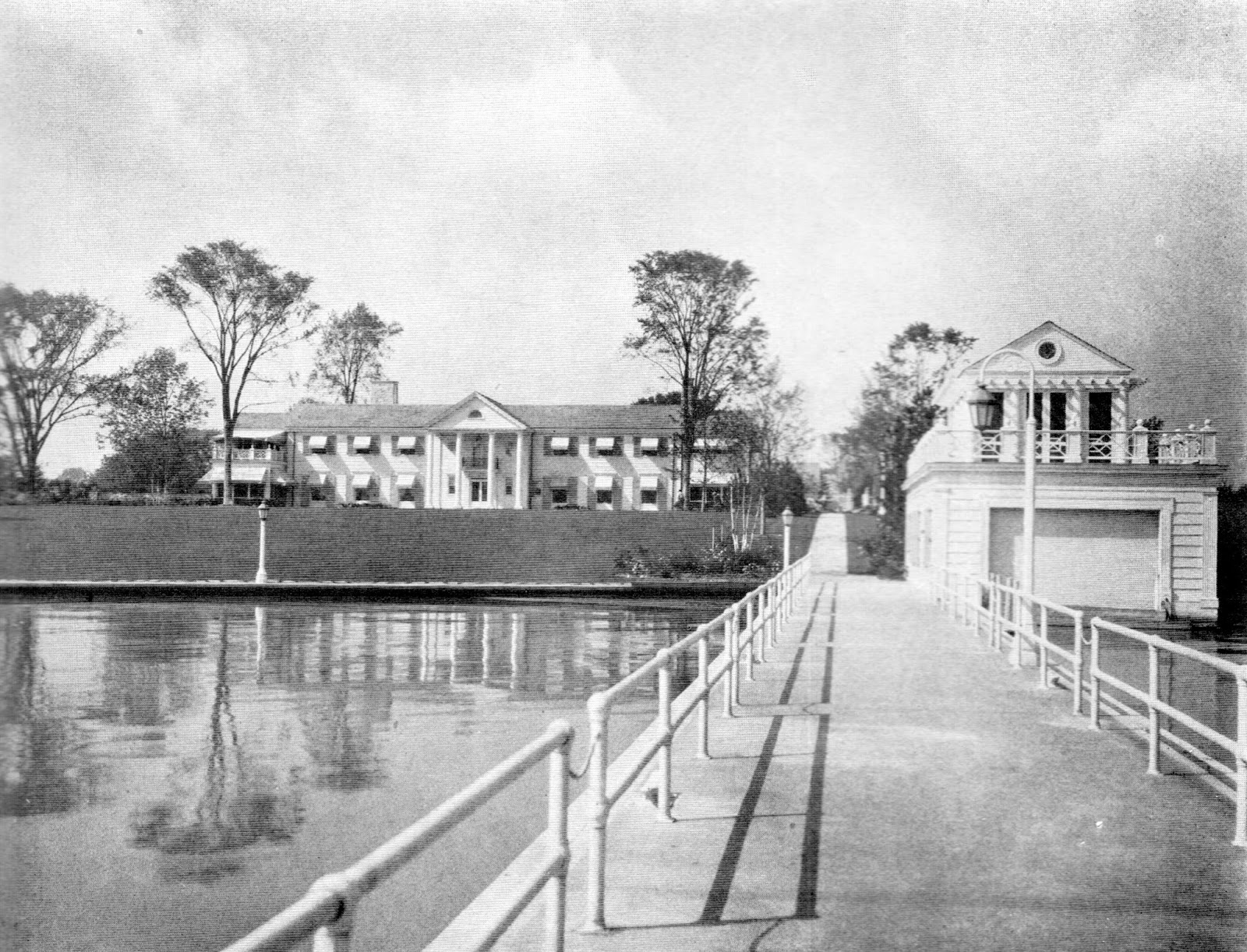 Half Pudding Half Sauce SUMMER RESIDENCE OF MR. WILLIAM A. FISHER