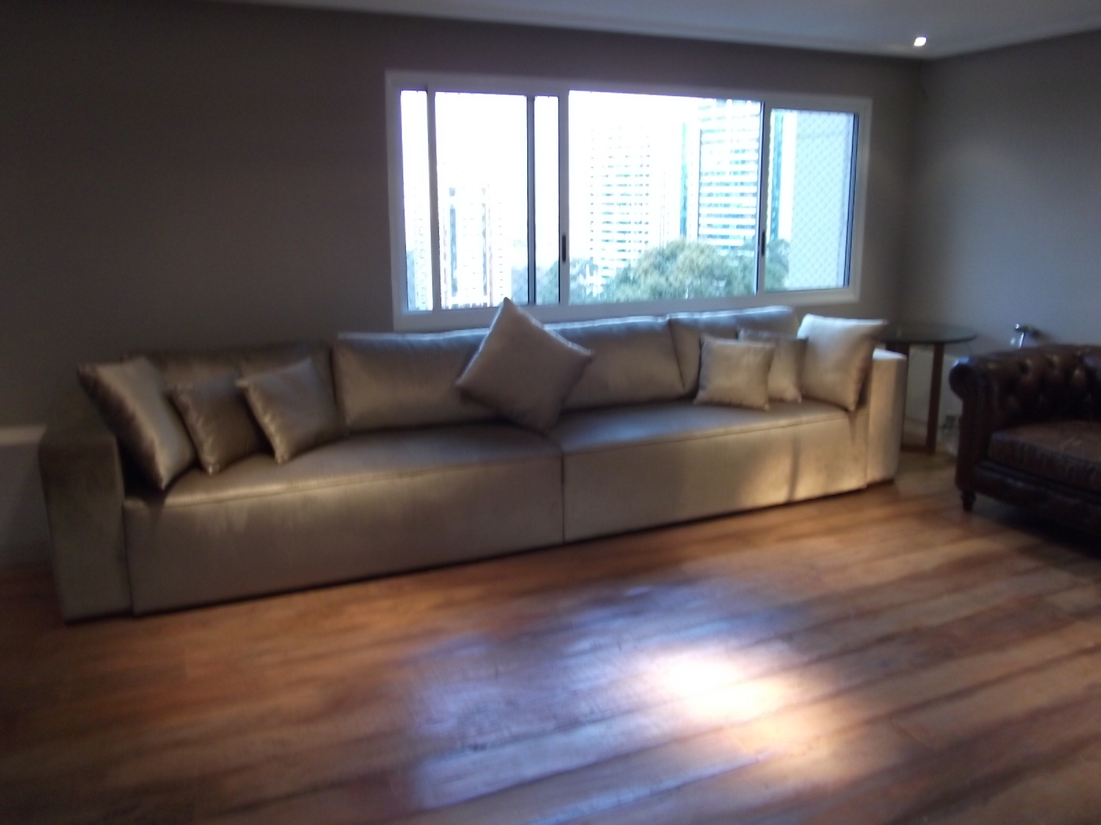 Cadeira e Mesa Loja Sofa Design