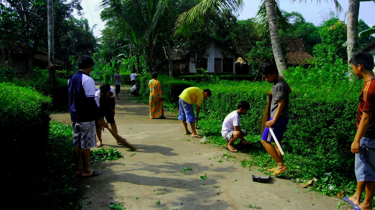 Psikologi manusia dan alam image