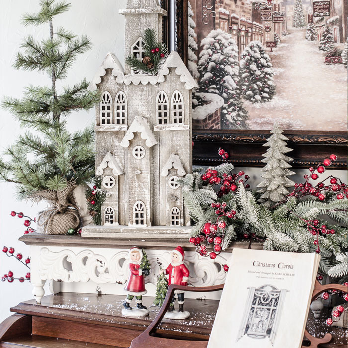 A holiday home decorated in a vintage inspired Christmas theme with snow and pops of red.  |  Balsam Hill Holiday Housewalk 2017  www.andersonandgrant.com
