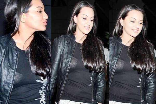 sonakshi-sinah-wardrobe-malfunction, Sonakshi Sinaha in transparent dress