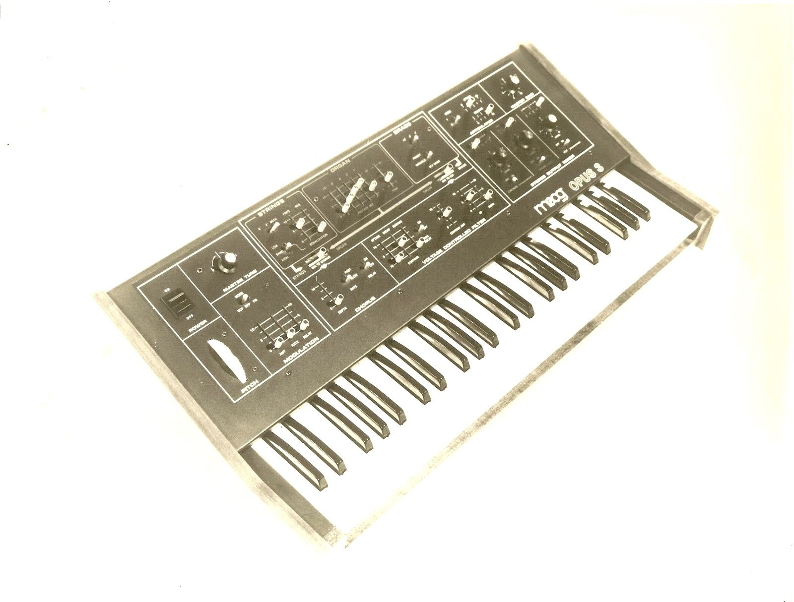 MATRIXSYNTH: Vintage Moog Ad/Spec Sheets