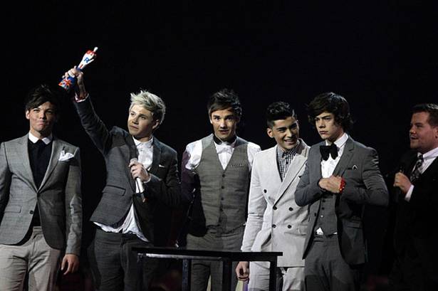 Viciadas por One Direction: One Direction Concorre a Outra Premiação