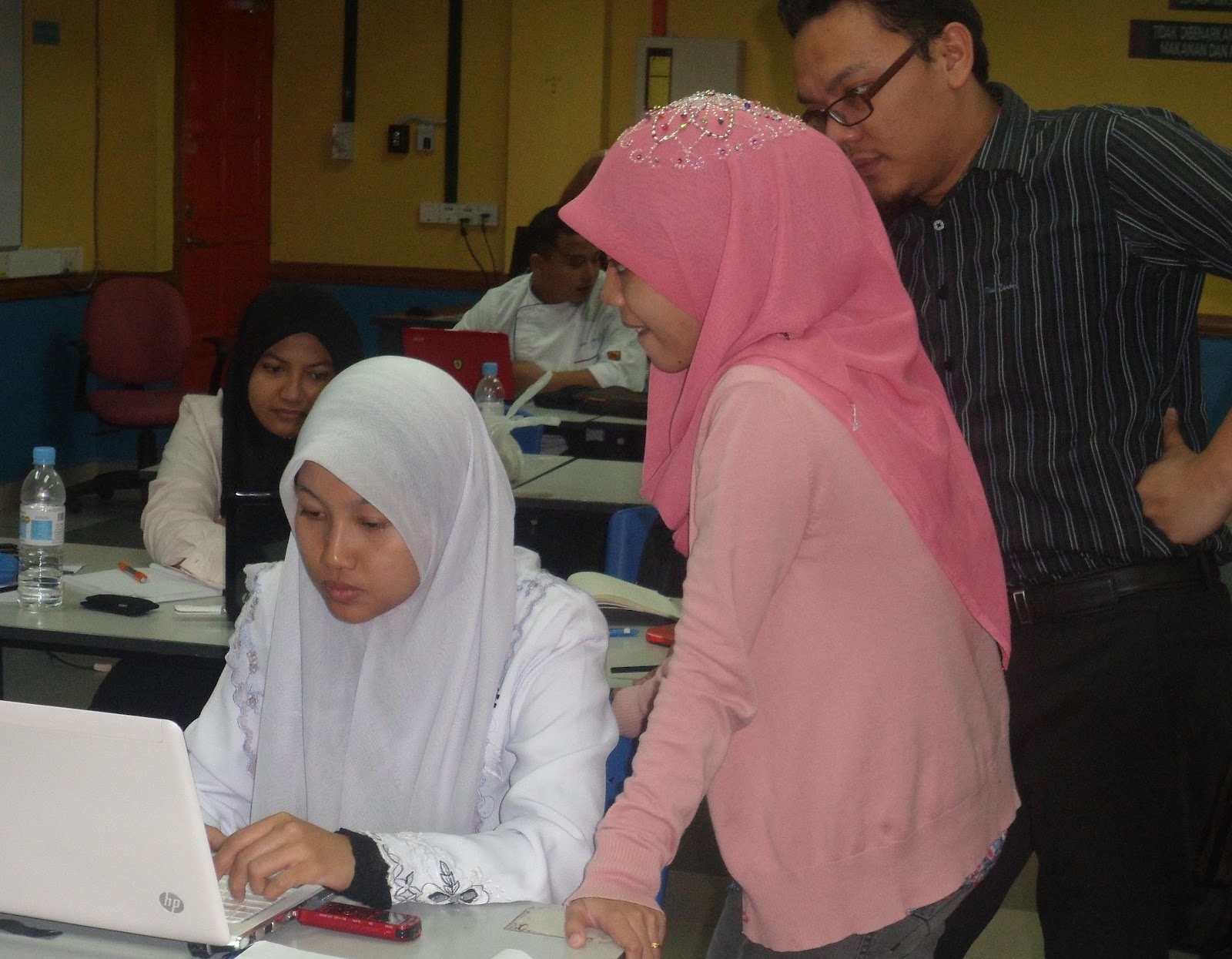 Contoh Soalan Interview Pembantu Farmasi  Smartfren Y