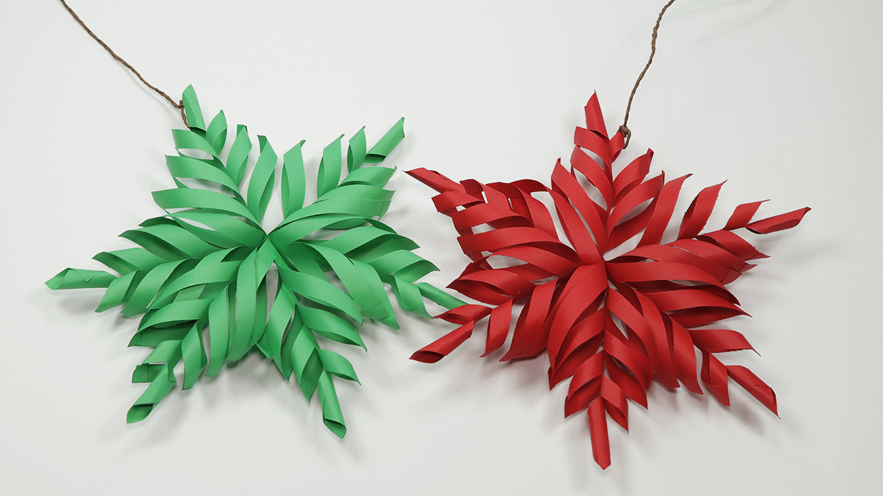 DIY 3D Snowflake Tutorial How To Make 3D Paper Snowflakes For 