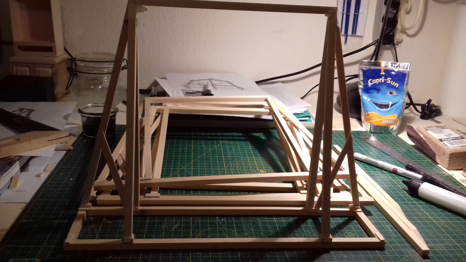 Farmors miniature: stue 2. del Stue til højre