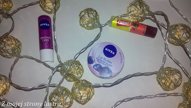 pomadki carmex czy nivea