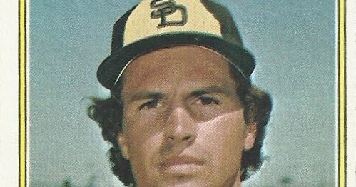 1974 Topps Pennant Fever 77 Rich Troedson