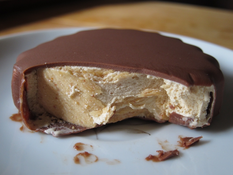 Review Good Humor Reese's Peanut Butter Ice Cream Cups