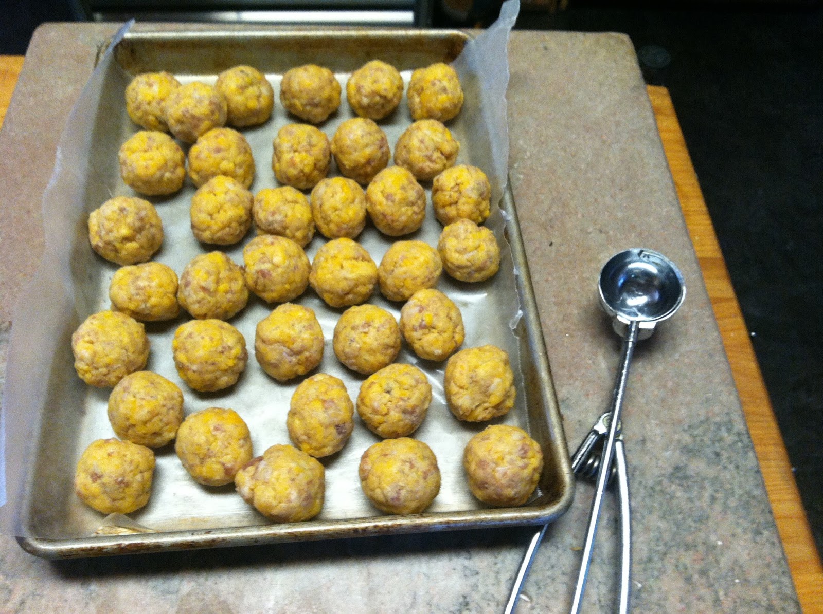 Cooking with Barry & Meta 3 ingredient Sausage Balls
