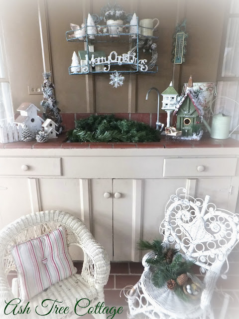 Ash Tree Cottage: Christmas on the Potting Bench 2013