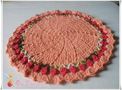 Sousplat redondo em crochê