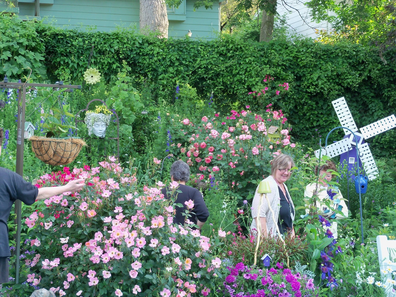Beyond The Garden Gate 13th Annual Master Gardener Tour