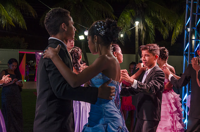 Prefeitura de Cocal realiza baile de debutantes para 15 jovens - Imagem 31