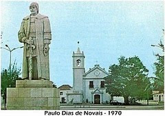 ILHA DE LUANDA- ESTÁTUA DE PAULO DIAS DE NOVAIS.