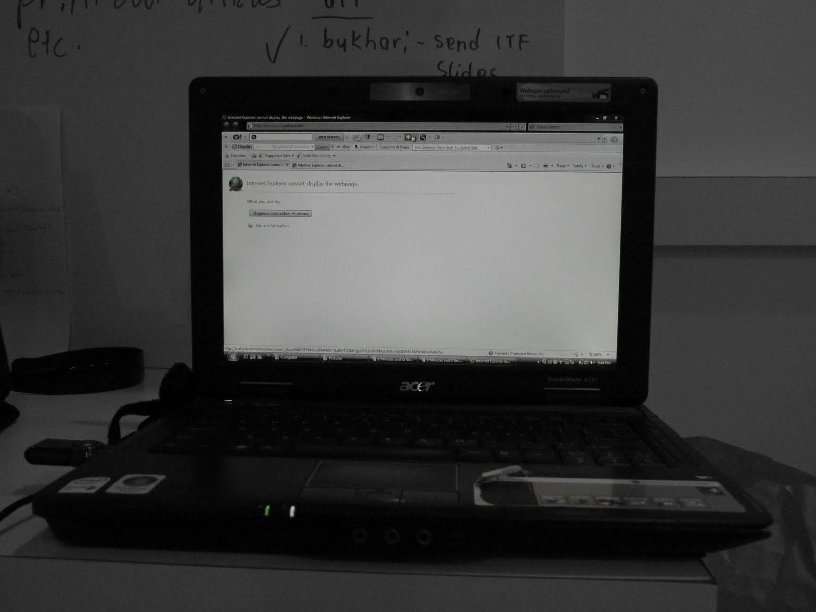 Never Ending Fake Tales: My Old Laptop