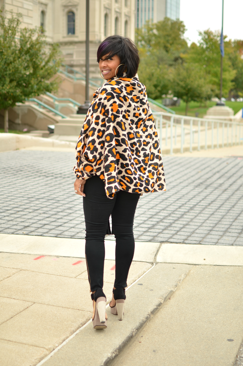 Fall Refresh: Another Way to Wear Your Scarf | Sweenee Style