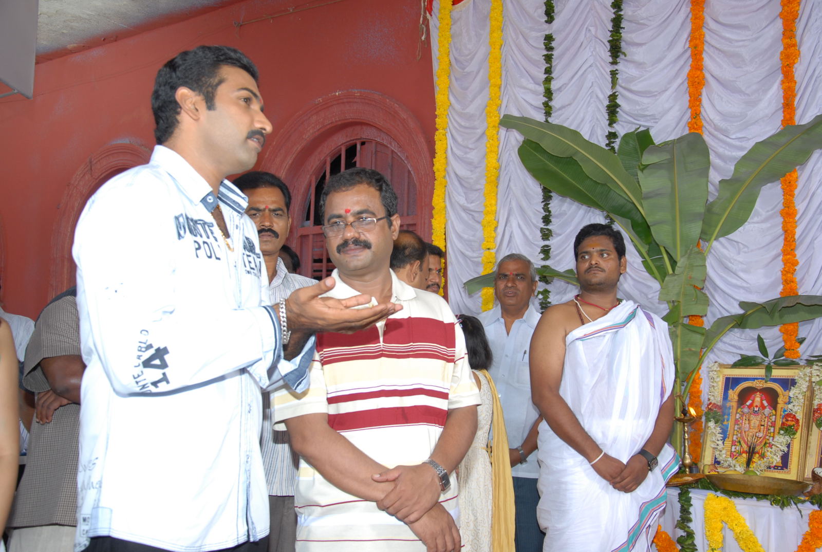 Chudalani Cheppalani Movie Opening