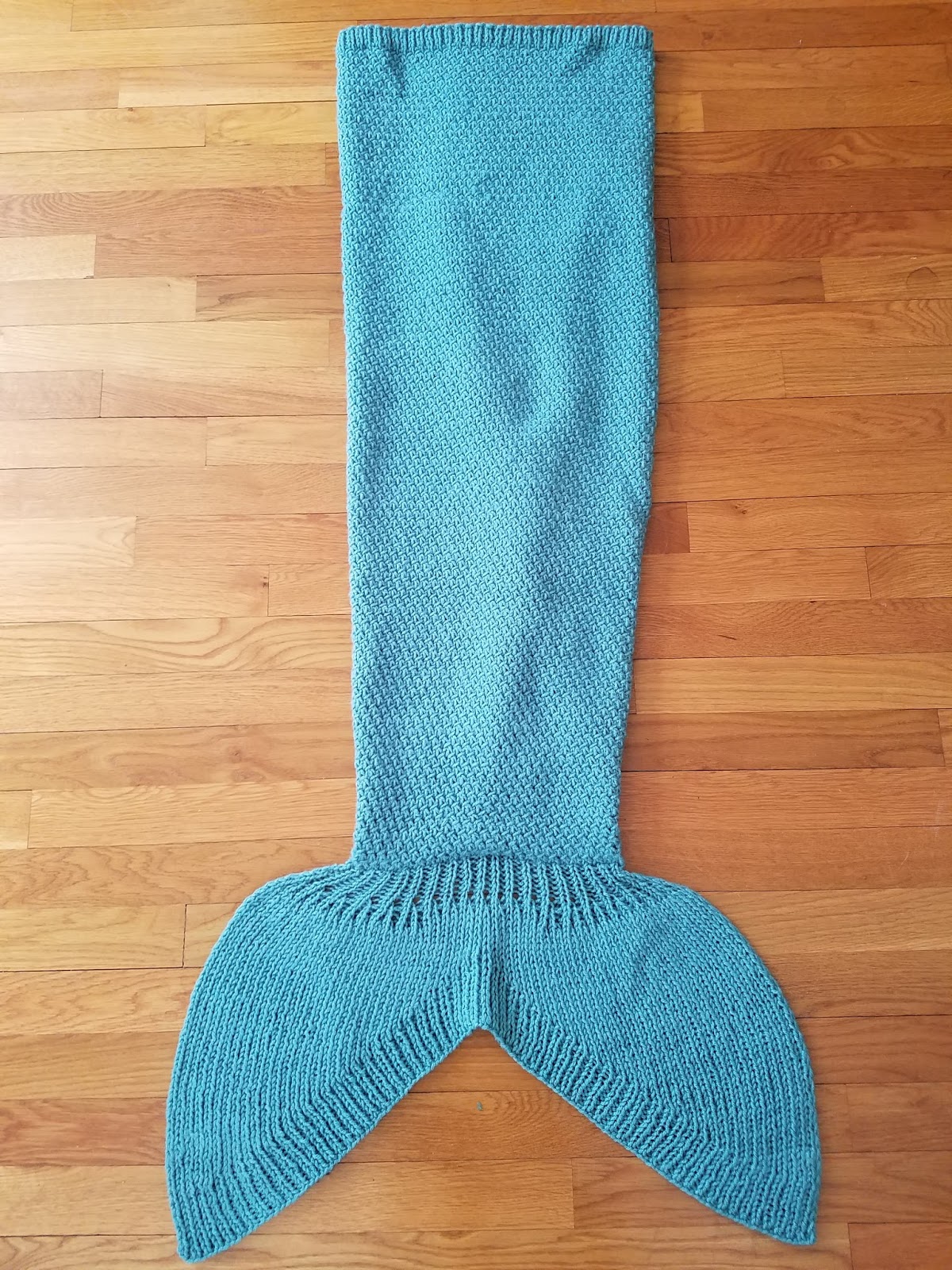 ladynthread Mermaid Blanket