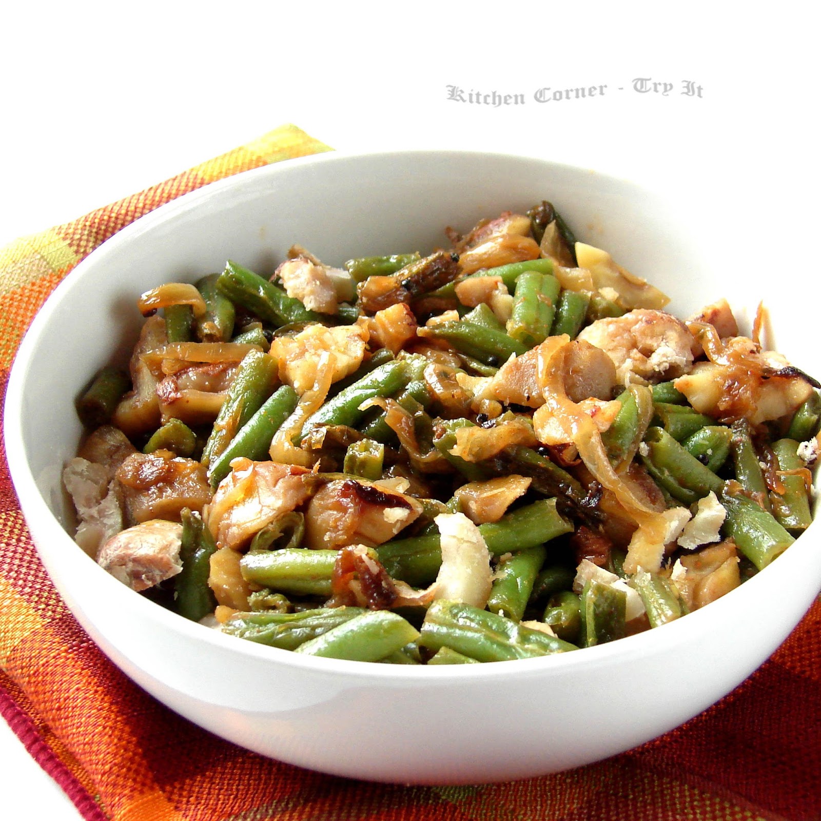 Green Beans with Caramelized Onion and Chestnuts