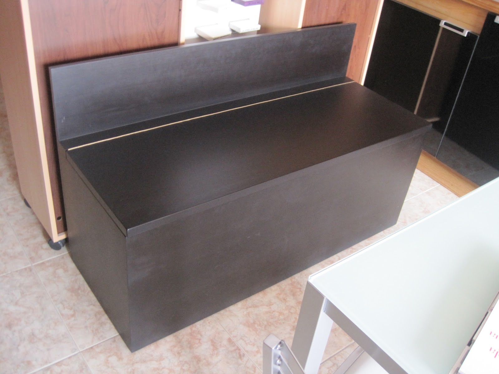 MUEBLES ARCECOLL: mayo 2012