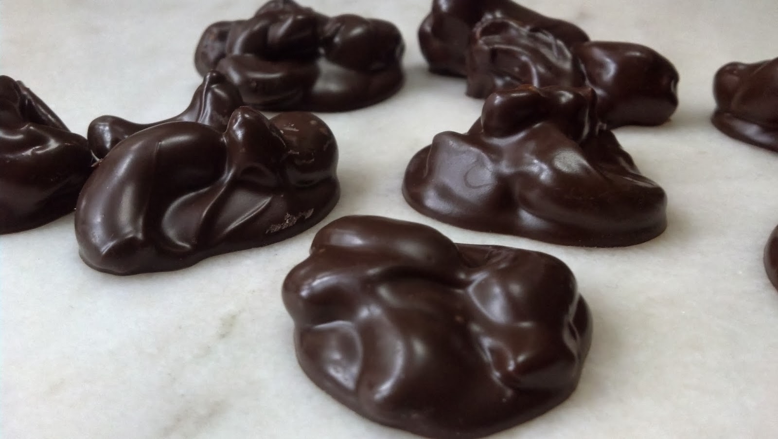 salted sugared spiced™ Chocolate Covered Cashew Clusters