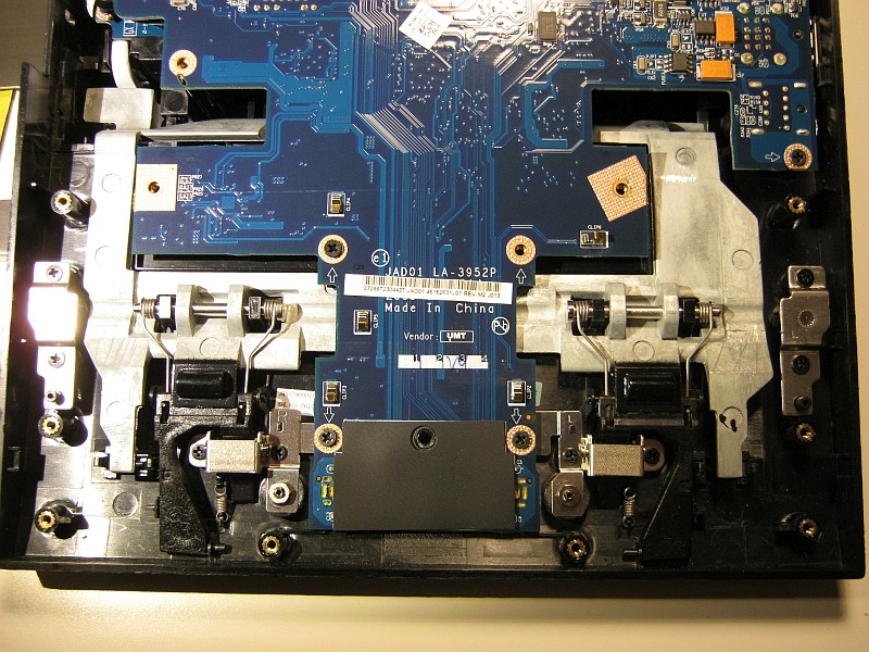 Common Emitter Dell PR03X docking station