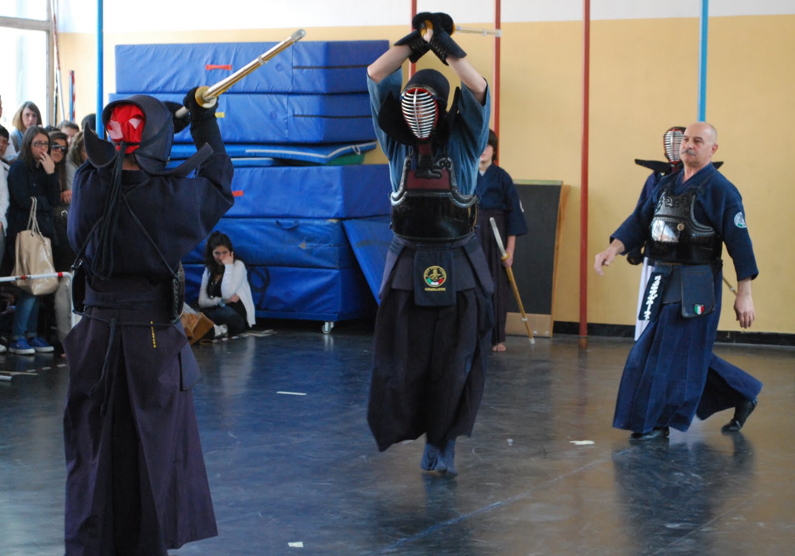 Scuola Kendo Taranto Kendo al Liceo Classico "Quinto Ennio" di Taranto.