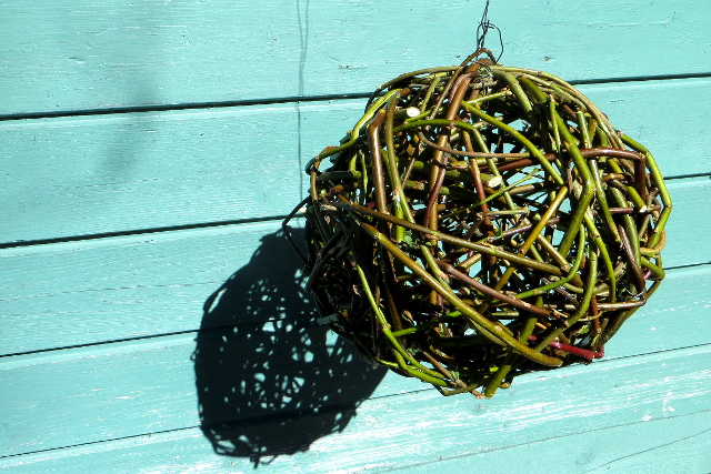 Diy Willow Ball Garden Decoration Nature Craft