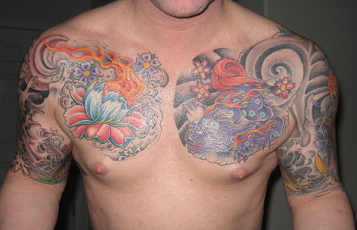 Peito de Tatuagens de Projetos para Homens