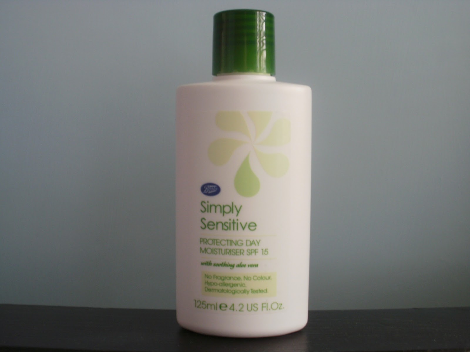 boots simple moisturiser