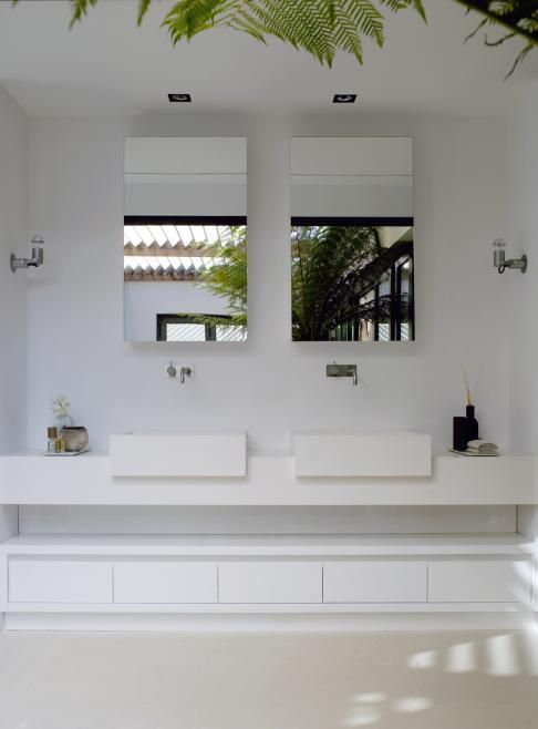 Modern decor inspiration from Piet Boon - found on Hello Lovely Studio